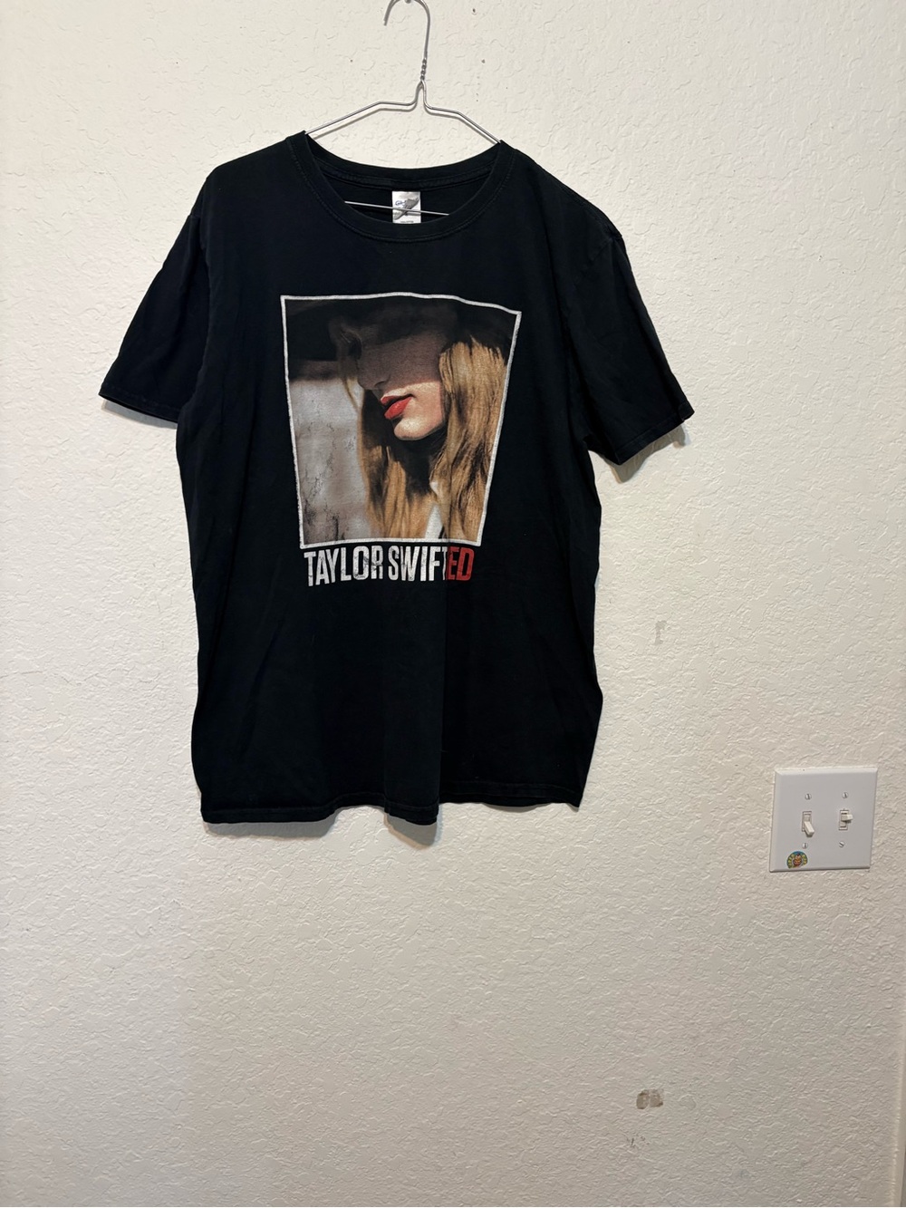 Taylor Swift Red Portrait Graphic Tee